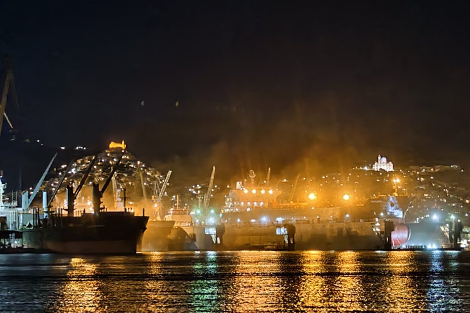 C:\Users\User\Downloads\30.10.2025 IMG-fef59760d200bb32a67f3ce1568bb690-V.jpg